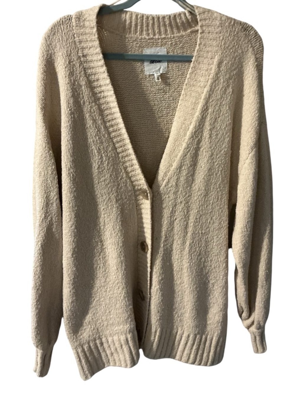 🙋🏻♀️aerie Cream Button-Front V-Neck Women's Cardigan